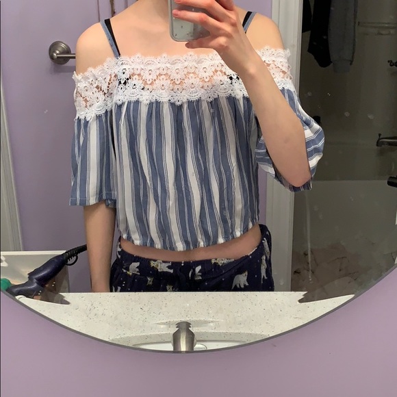 LIKE NEW blue and white off the shoulder crop top - Picture 8 of 8